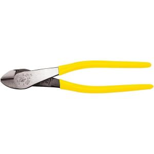 imageKlein Tools D200049 Pliers Made in USA Diagonal Cutting Pliers with HeavyDuty Cutting Knives Short Jaws and Dual Material Grips 9Inch